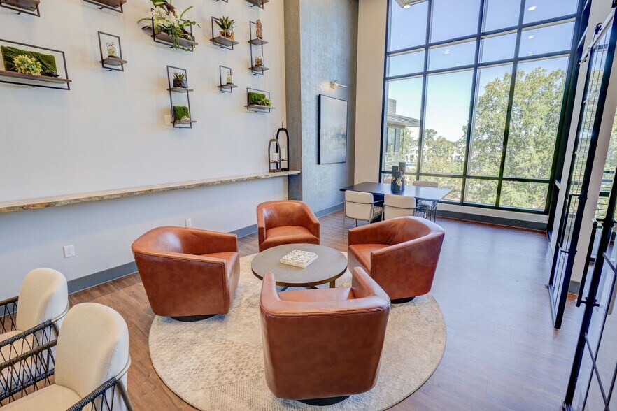 More Photos Of 352 S Walker St, Cary Apartments For Lease