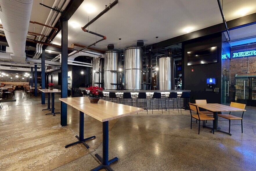 More Photos Of 39 N Lexington Ave, Asheville Storefront Retail Office For Sale