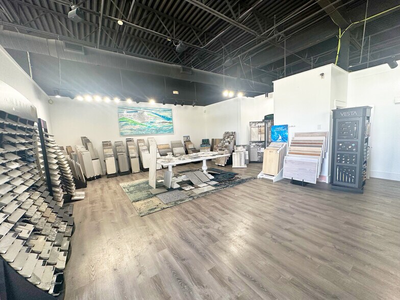 More Photos Of 36150 Emerald Coast Pky, Destin Freestanding For Lease