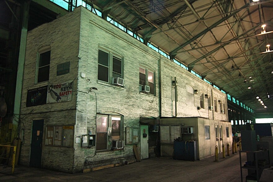 More Photos Of 75 Nichol Ave, McKees Rocks Manufacturing For Sale