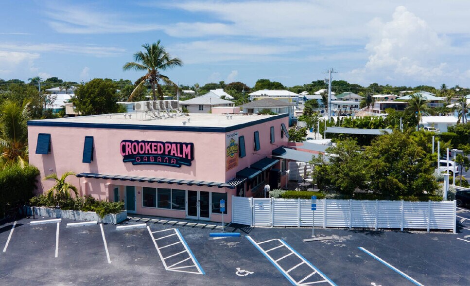 Primary Photo Of 90184 Overseas Hwy, Tavernier Restaurant For Lease