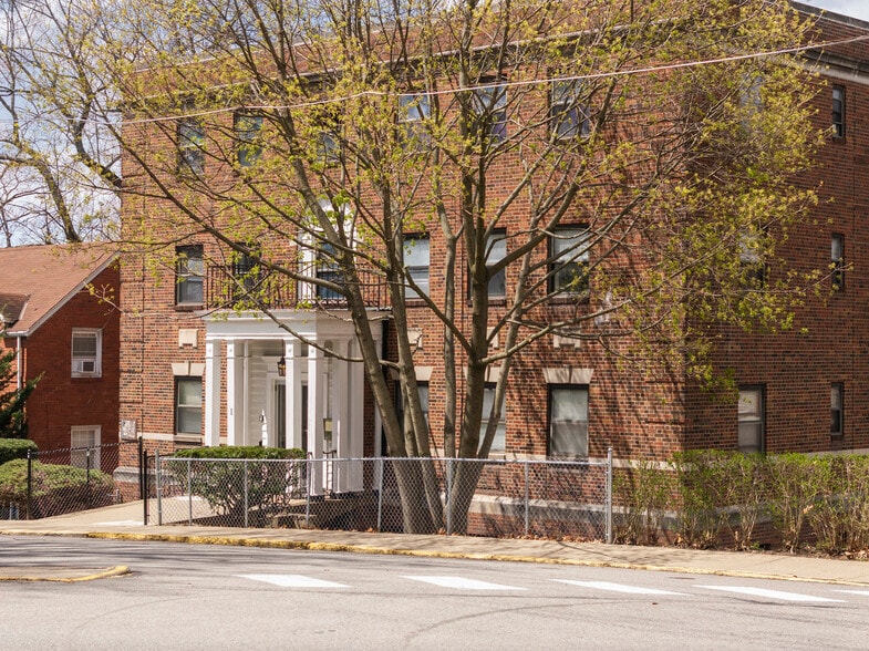 More Photos Of 3336 Brownsville Rd, Pittsburgh Apartments For Sale