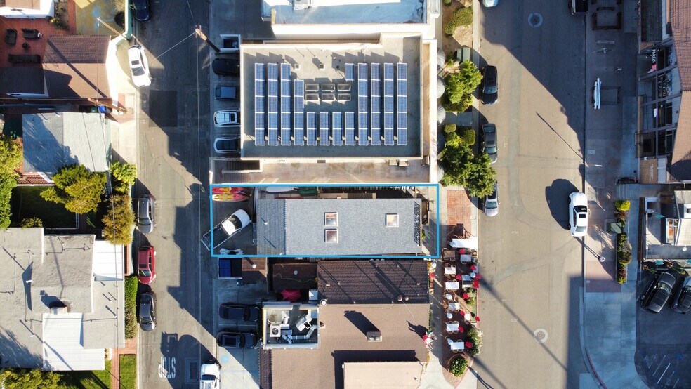 More Photos Of 2246 Avenida De La Playa, La Jolla Office For Lease