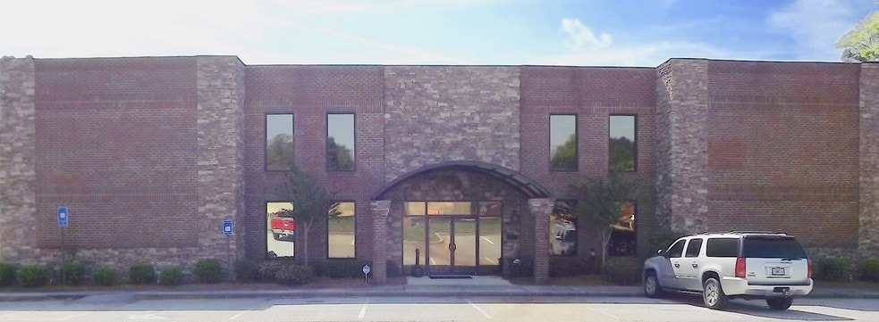 More Photos Of 410 Grayson Dr, Winder Distribution For Lease