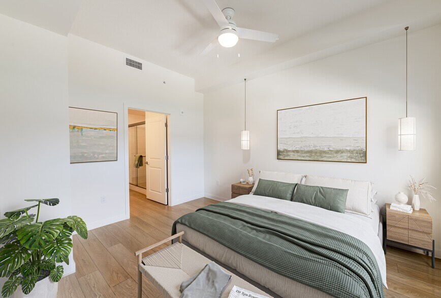 More Photos Of 8205 Commerce, Miami Lakes Apartments For Lease