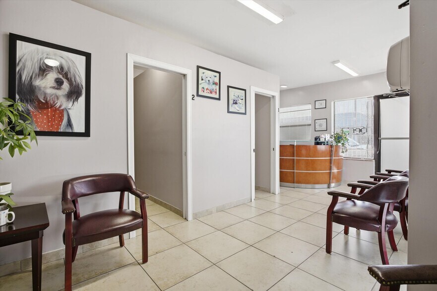 More Photos Of 3240 NW 7th St, Miami Office For Sale