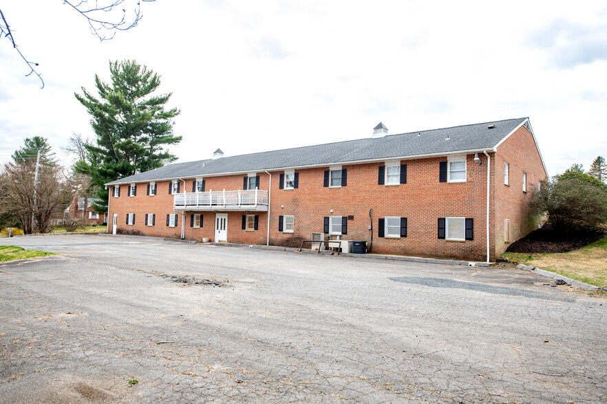 More Photos Of 715 S Shamrock Rd, Bel Air Office Residential For Sale