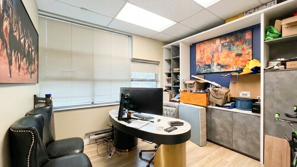 More Photos Of 13988 Cambie Rd, Richmond Flex For Sale