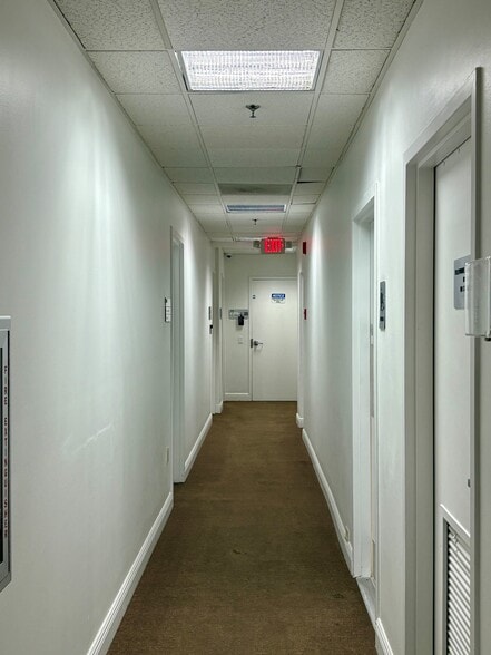 More Photos Of 7251 W Palmetto Park Rd, Boca Raton Medical For Lease