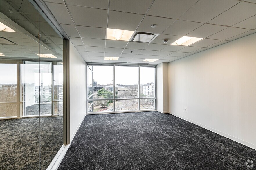 More Photos Of 1600 Division St, Nashville Office Residential For Lease