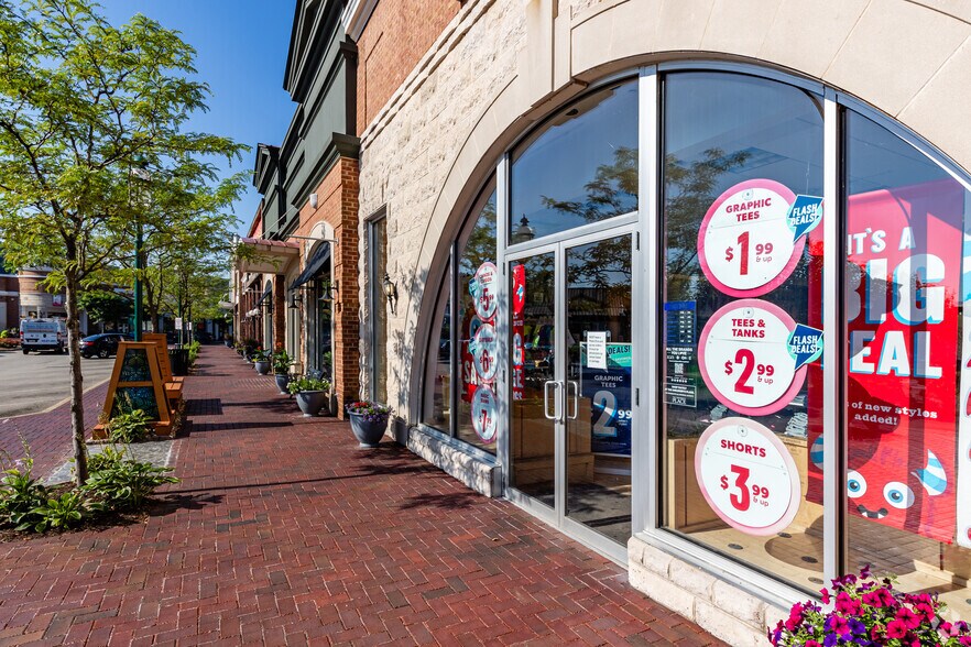 More Photos Of 100-148 W Bridge St, Homestead Unknown For Lease