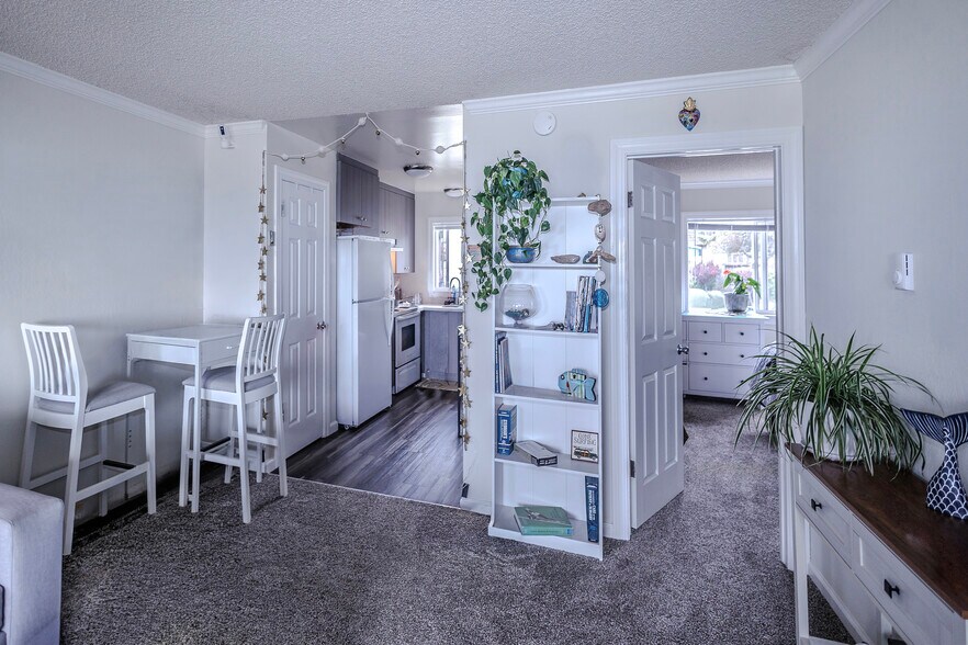 More Photos Of 510 Avenue Alhambra, Half Moon Bay Apartments For Sale