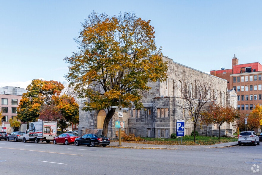 More Photos Of 5220 Rue Sherbrooke O, Montréal Religious Facility For Sale