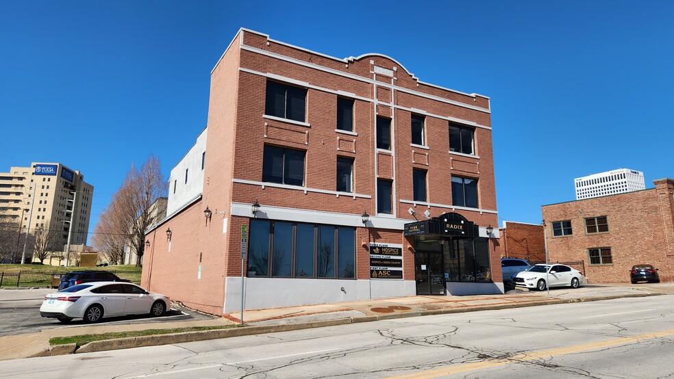 Primary Photo Of 1120 S Boston Ave, Tulsa Loft Creative Space For Lease