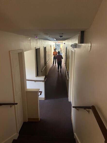 More Photos Of 127 S Sixth St, Warner Robins Apartments For Sale