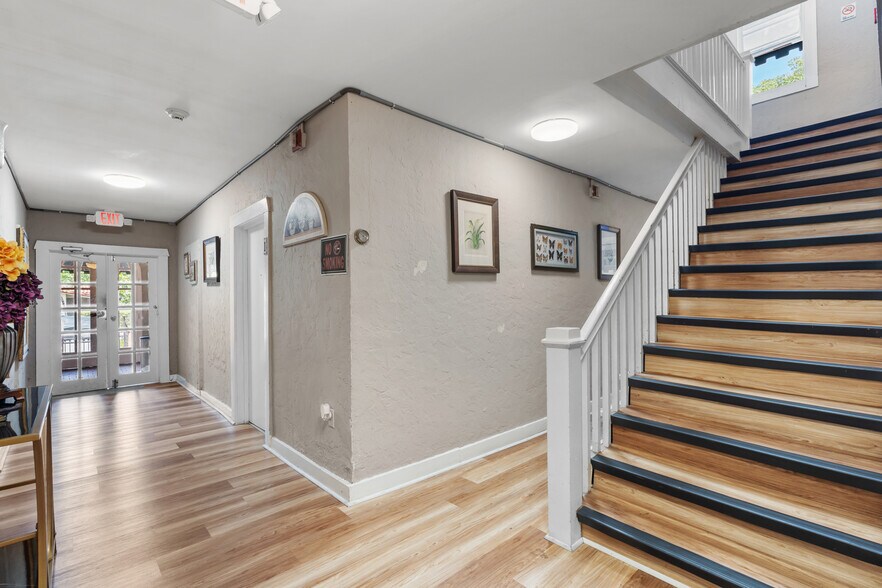 More Photos Of 3409 S Le Jeune Rd, Coral Gables Apartments For Sale