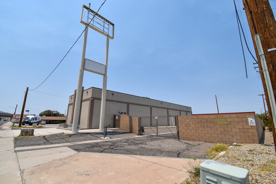 More Photos Of 1804 Needles Hwy, Needles General Retail For Sale