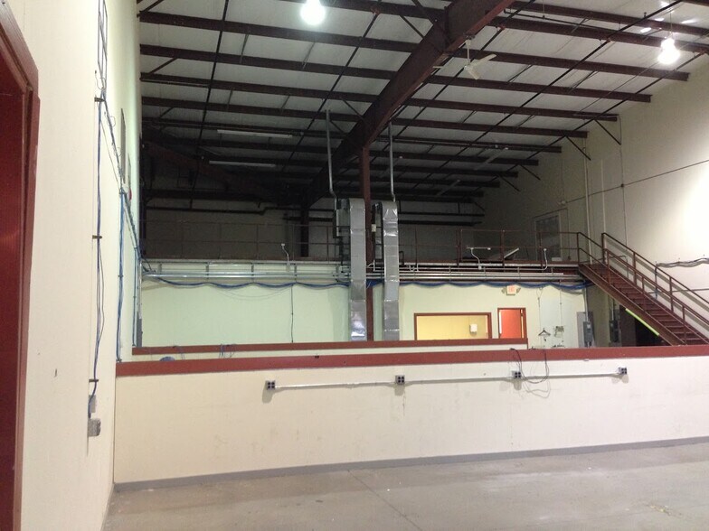 More Photos Of 843 State Route 12, Frenchtown Warehouse For Lease