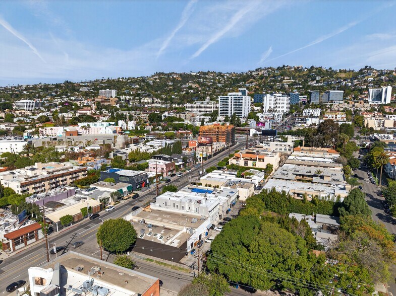 More Photos Of 910 N La Cienega Blvd, Los Angeles Storefront Retail Office For Sale