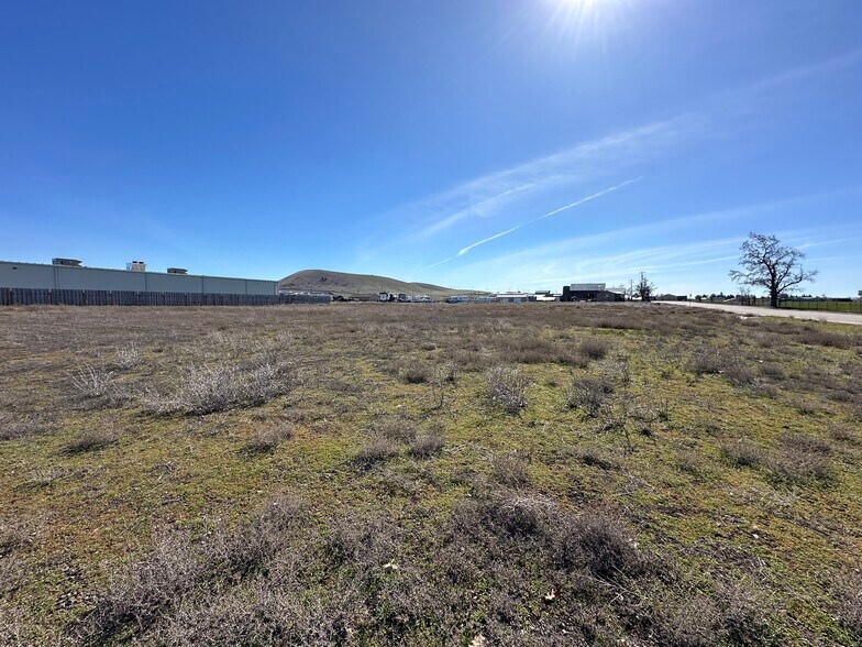 Primary Photo Of 0 S Roosevelt Ave, Goldendale Land For Sale