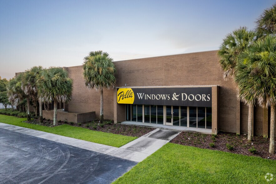 More Photos Of 350 W State Road 434, Longwood Manufacturing For Lease