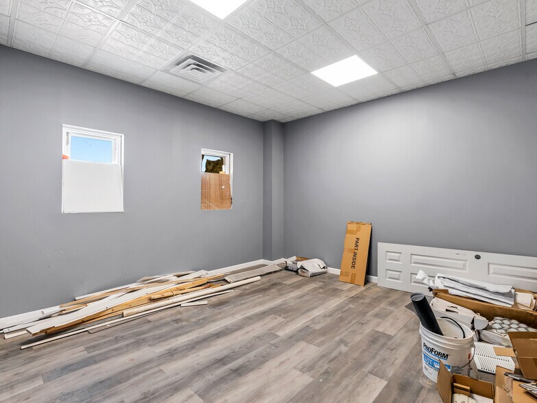 More Photos Of 8808 Saint Charles Rock Rd, Saint Louis General Retail For Sale