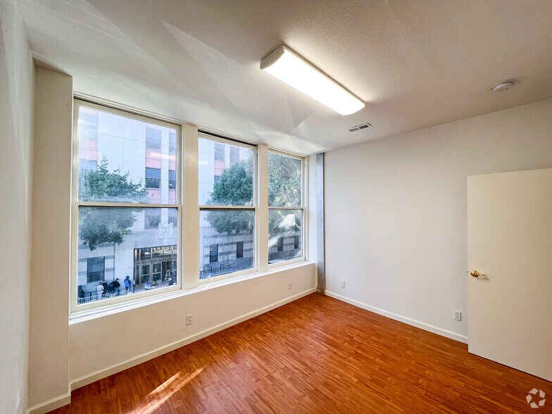 More Photos Of 615 Sansome St, San Francisco Office For Lease