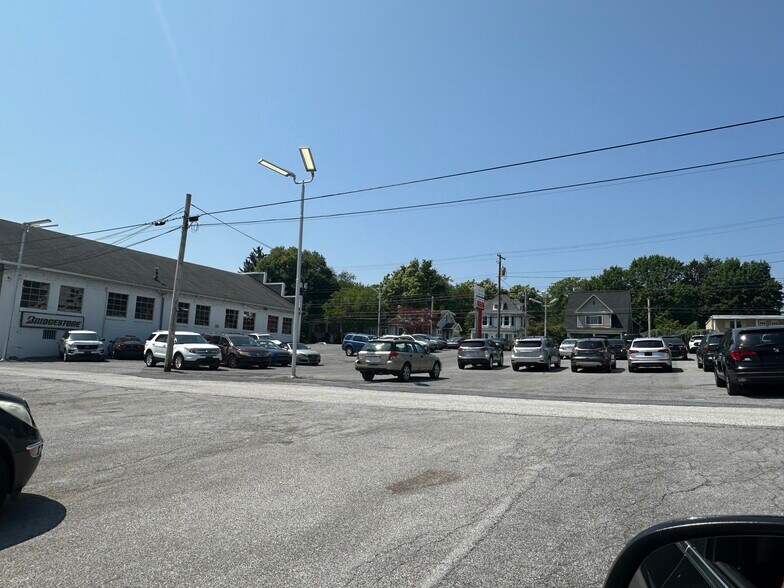 More Photos Of 1537 Bridge St, New Cumberland Auto Dealership For Sale