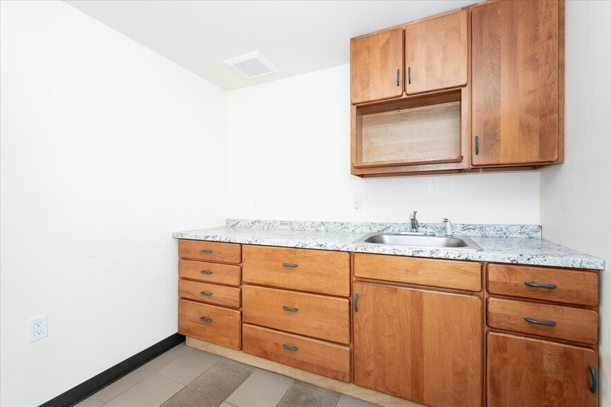 More Photos Of 2120 Ford St, Golden Storefront Retail Office For Sale