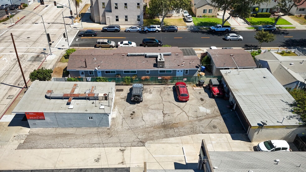 More Photos Of 605 W Beverly Blvd, Montebello Storefront Retail Residential For Sale