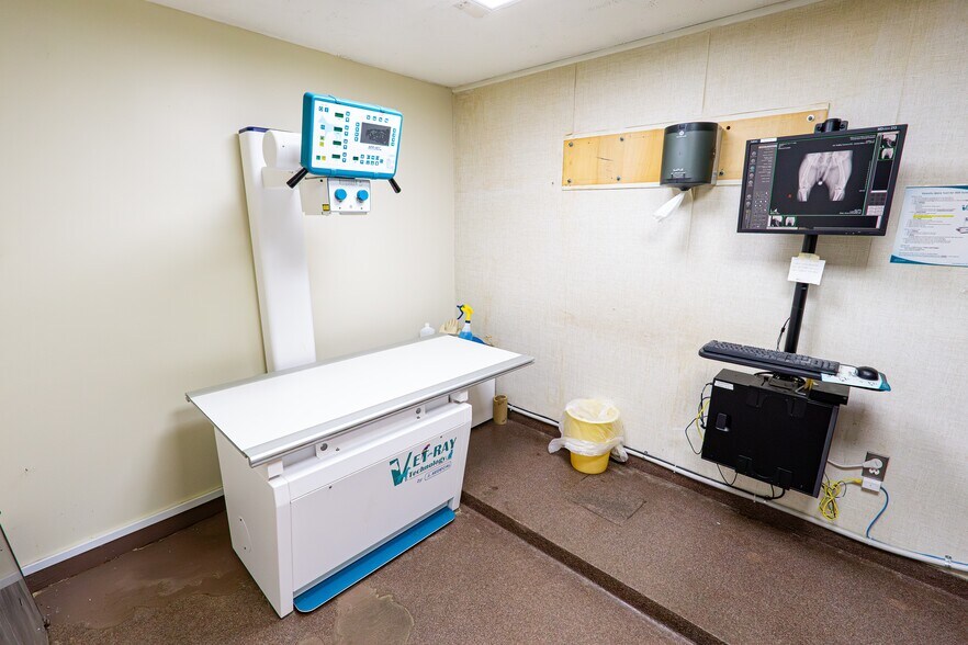 More Photos Of 191 Wallins Corners Rd, Amsterdam Healthcare For Sale