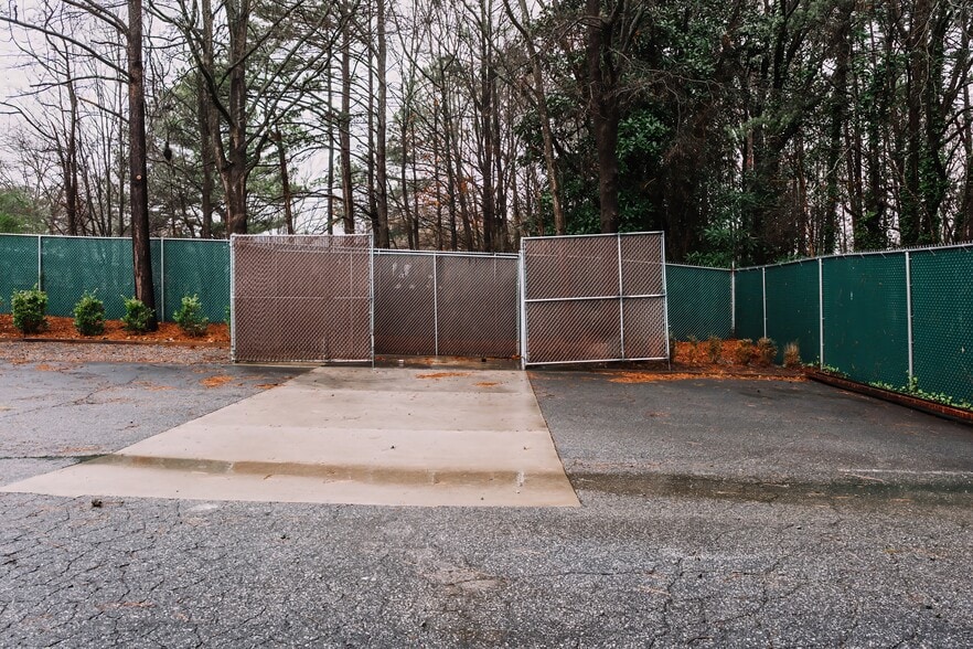 More Photos Of 135 Joshua Ct, Lincolnton Warehouse For Sale