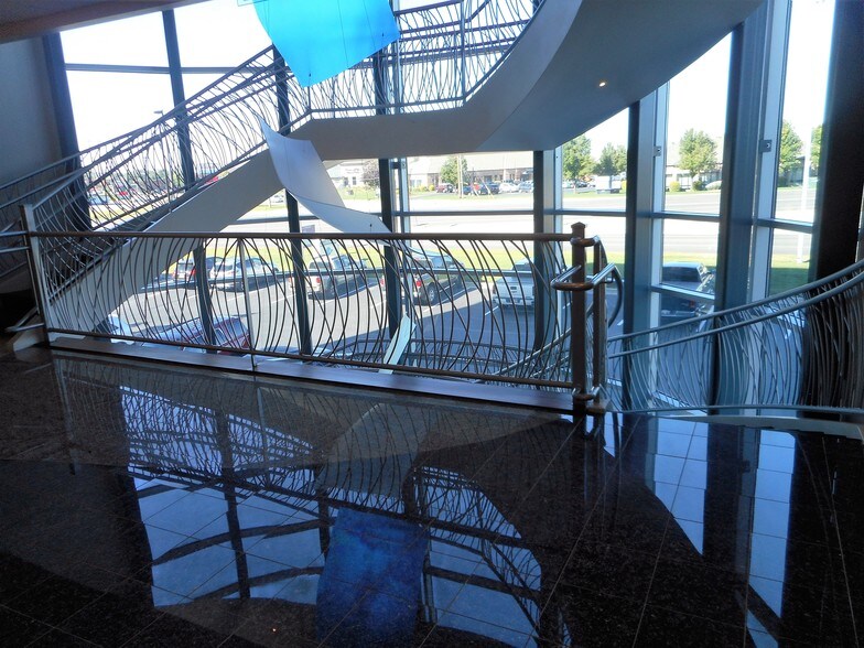 More Photos Of 5929 S Fashion Point Dr, Ogden Medical For Lease