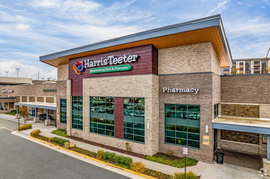 More Photos Of 21435 Epicerie Plz, Sterling Unknown For Lease