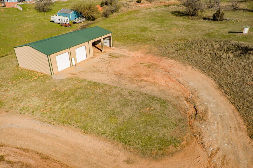 More Photos Of 12941 N Anderson Rd, Jones Land For Sale