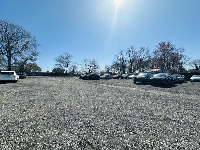 More Photos Of 7056 Aviation Blvd, Glen Burnie Land For Lease
