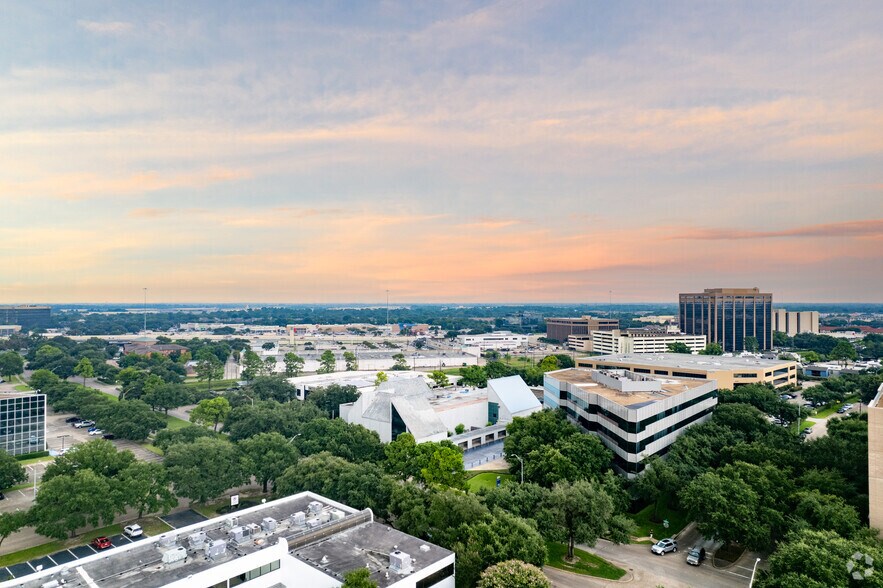 More Photos Of 5300 Hollister Rd, Houston Office For Lease
