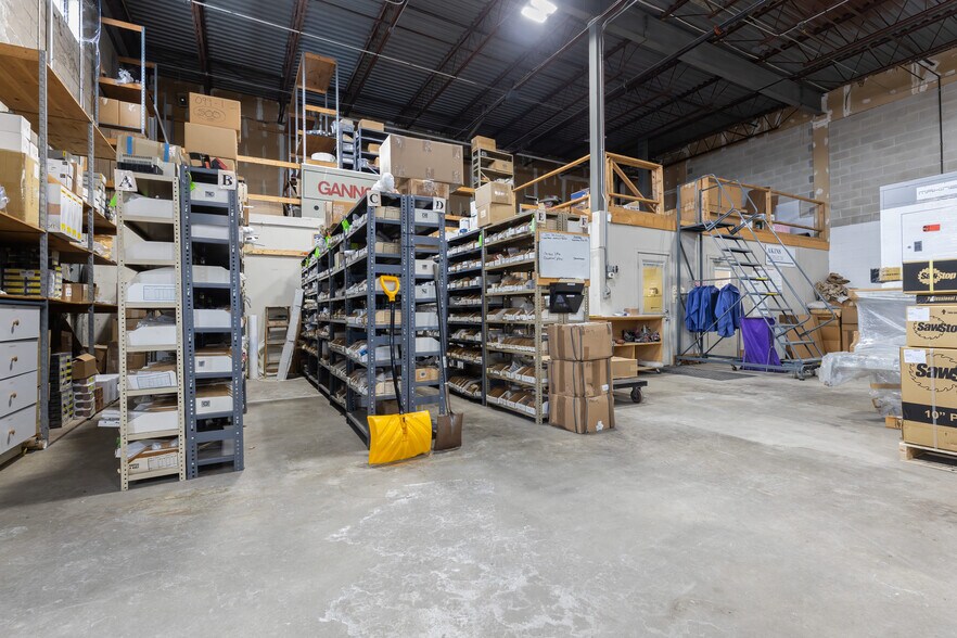 More Photos Of 9 Delta Dr, Londonderry Warehouse For Sale