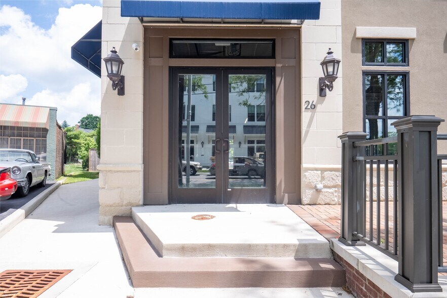 More Photos Of 18 W Waterloo St, Canal Winchester Apartments For Lease