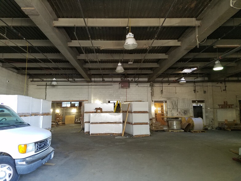 More Photos Of 901 Evarts St NE, Washington Warehouse For Lease