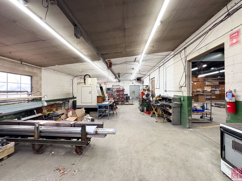 More Photos Of 10 Denlar Dr, Chester Manufacturing For Sale