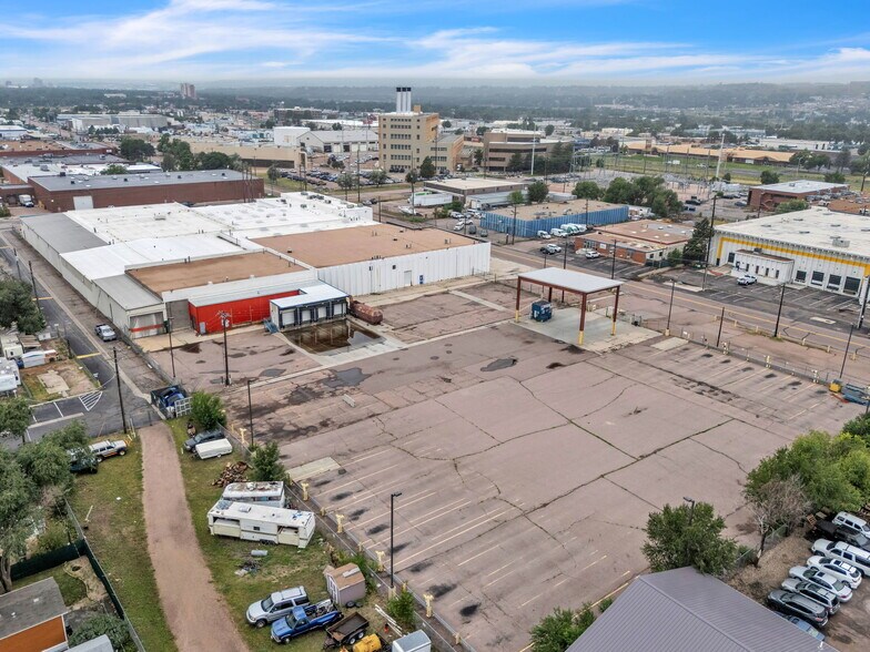 More Photos Of 3605-3625 N Stone Ave, Colorado Springs Distribution For Lease