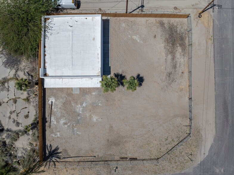 More Photos Of 84 Desert Shores Dr, Thermal Storefront Retail Office For Sale