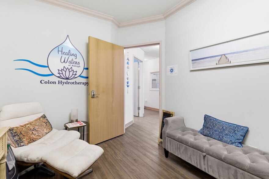 More Photos Of 181 Wind Chime Ct, Raleigh Office For Lease