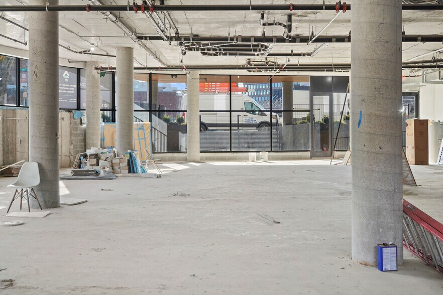 More Photos Of 33 Franklin St, Brooklyn Apartments For Lease