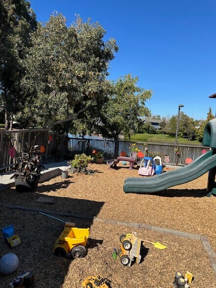 More Photos Of 3171 Mecartney Rd, Alameda Daycare Center For Sale