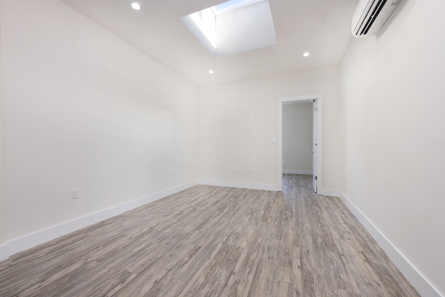 More Photos Of 260 Brooklyn Ave, Brooklyn Apartments For Sale