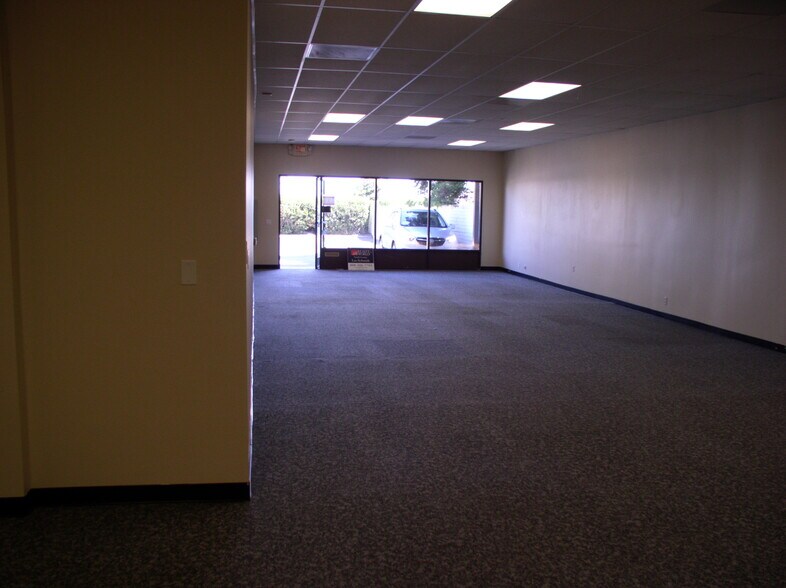 More Photos Of 321 San Felipe Rd, Hollister Medical For Lease