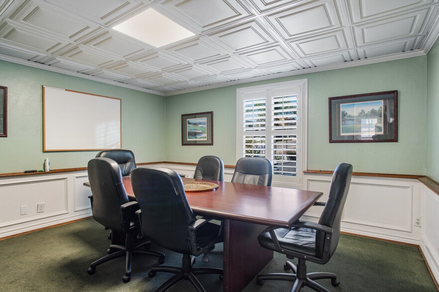 More Photos Of 2170 S El Camino Real, Oceanside Office For Lease