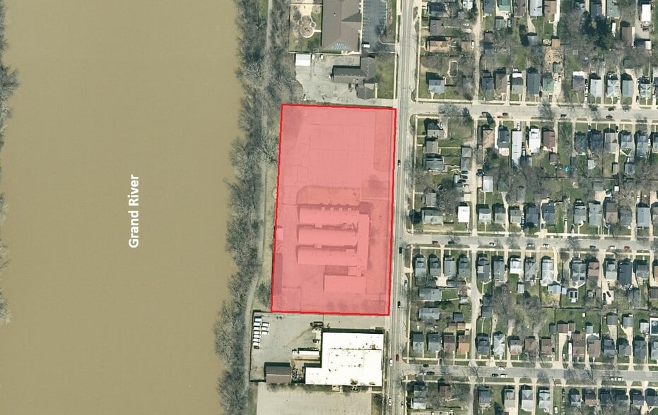 More Photos Of 1863 Monroe Ave NW, Grand Rapids Flex For Sale